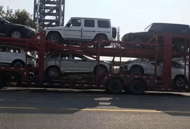 轎車托運(yùn)有沒有安全保障？-鑫邦運(yùn)車
