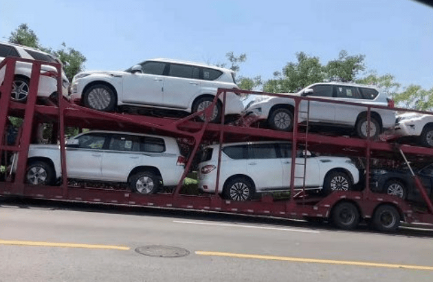 南昌小車托運(yùn)應(yīng)該注意哪些事項(xiàng)？-鑫邦運(yùn)車
